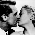 Cary GRANT und Grace KELLY in &lsquo;Über den Dächern von Nizza&rsquo;