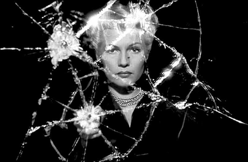 ladyfromshanghaimirror