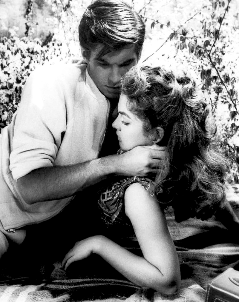 celui_qui_scandale_arrive_24