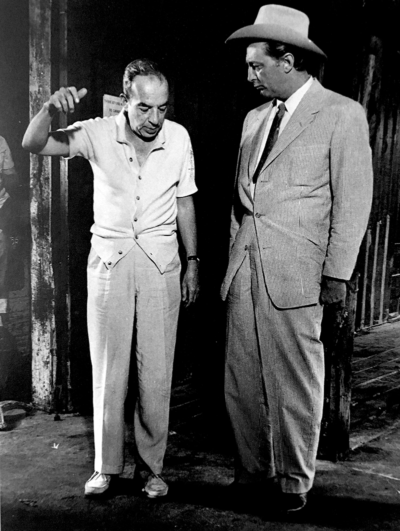 celui_qui_scandale_arrive_35