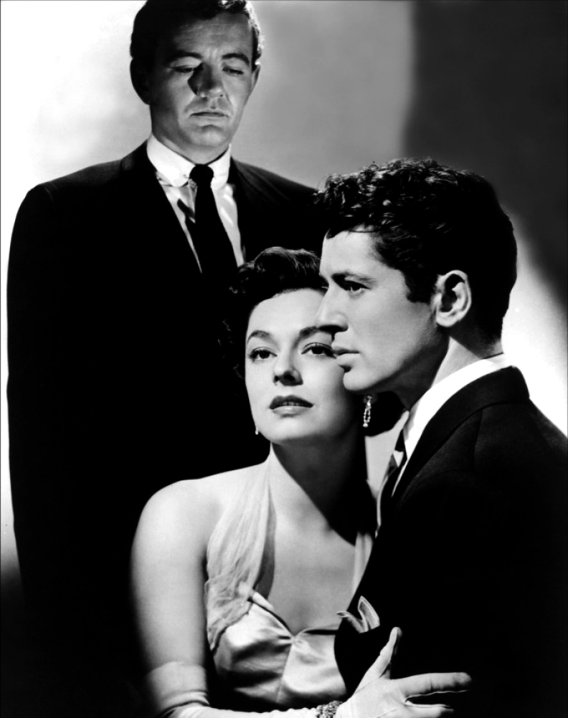 strangers_on_a_train_51