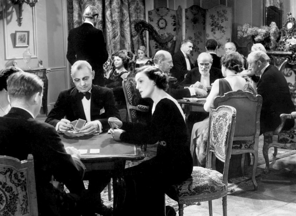 derriere_la_facade_03